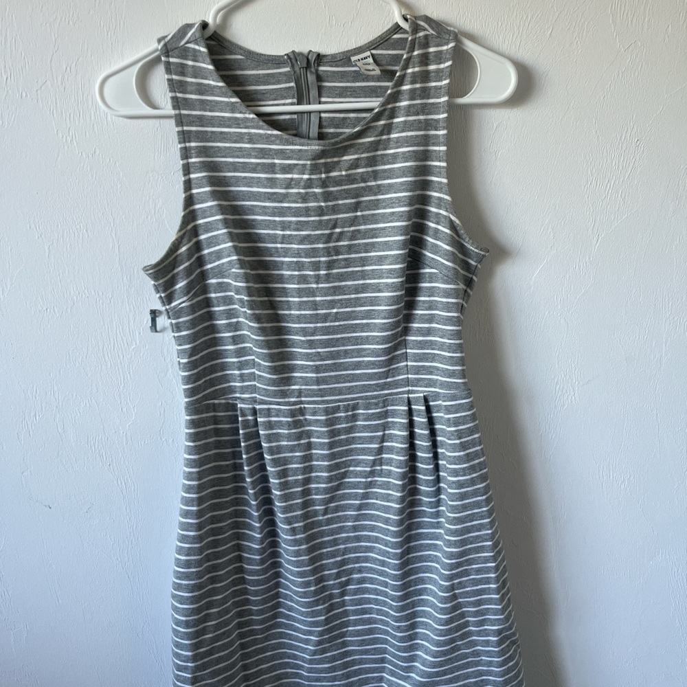 Old Navy Gray and White Striped Dress